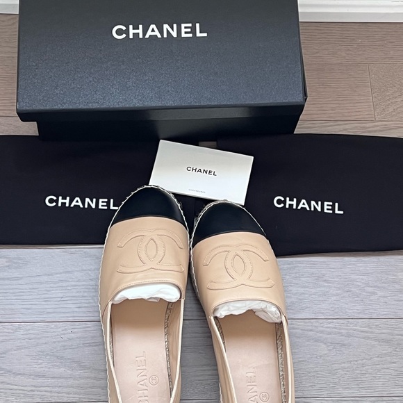 **SOLD** Chanel espadrilles - Picture 6 of 10